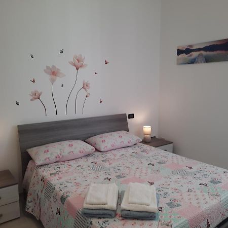 Casa Vacanza Serena เลชเช ภายนอก รูปภาพ