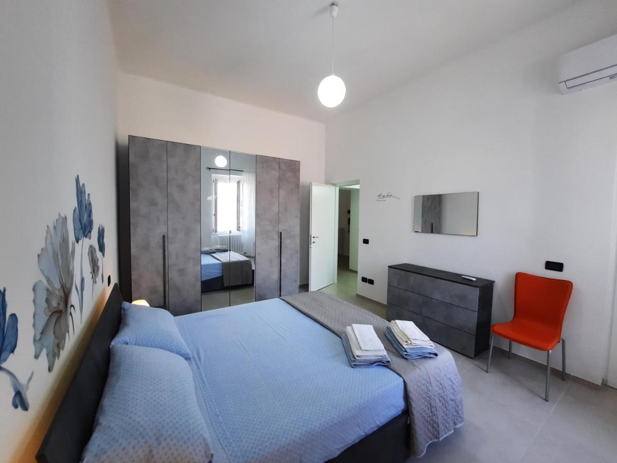 Casa Vacanza Serena เลชเช ภายนอก รูปภาพ